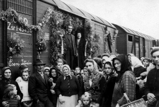 Ma van a felvidékről kitelepítettek emléknapja