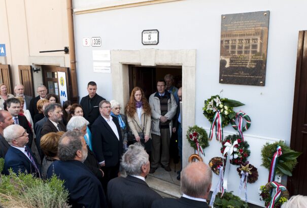 Emléktáblát kapott Széchényi István Pozsonyban