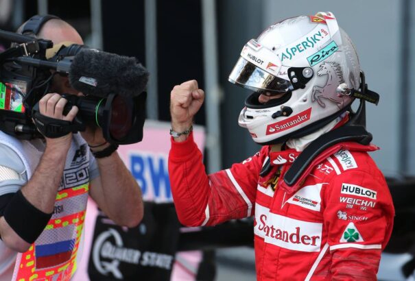 Vettelé és Räikkönené az első rajtsor Szocsiban