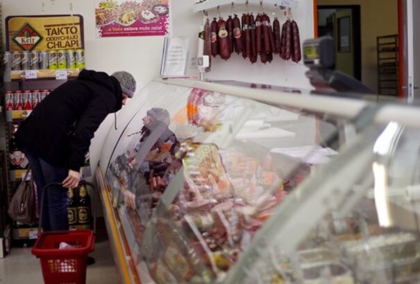 Tovább csökkent a szlovákiai élelmiszerek aránya az üzletek polcain