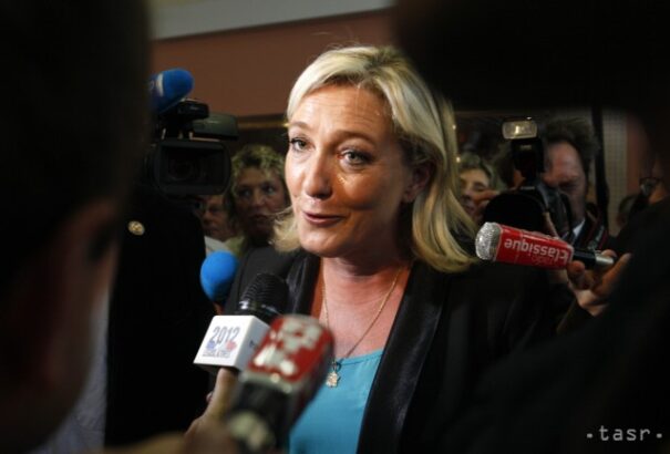 Le Pen újra a Nemzeti Front élén