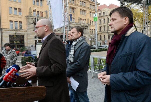 Megyei választások: A KDH visszakozik, zátonyra futhat az ellenzéki koalíció