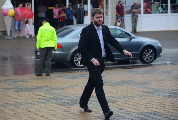 Ravasz a zborói durva rendőri intézkedésről: Ami történt, helytelen