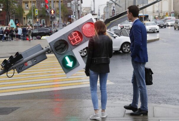 Már 14 áldozata van a moszkvai viharnak,170-en sérültek meg