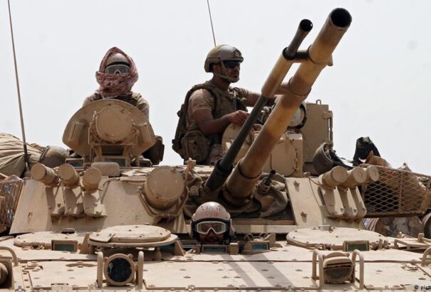 Trump gigászi, 110 milliárdos fegyverüzletet hozott tető alá Szaúd-Arábiával