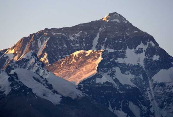 Tragikus hétvége: összesen négy hegymászó életét követelte az Everest