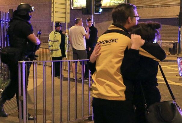 Fico és Kiska a manchesteri robbantásról: embertelen, gyáva tett volt