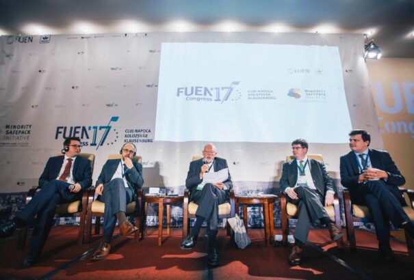 FUEN-kongresszus MKP részvétellel – Az erdélyiek élesen bírálták a román kormány kisebbségpolitikáját