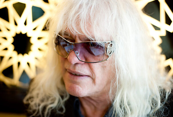 74 éves Kóbor János, az Omega együttes frontembere