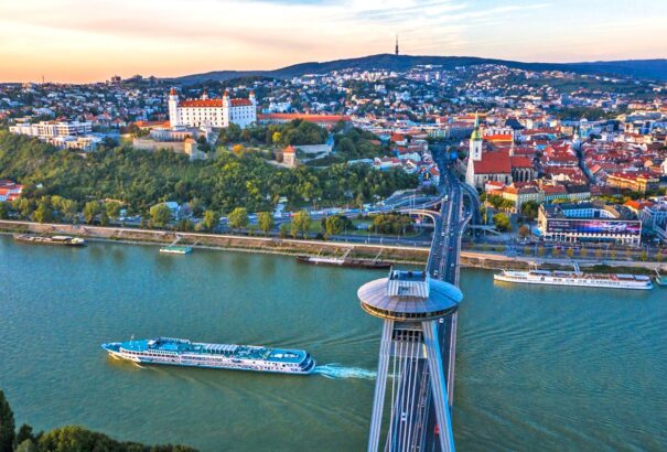 800 ezer euróval csökkent Pozsony megye adóssága