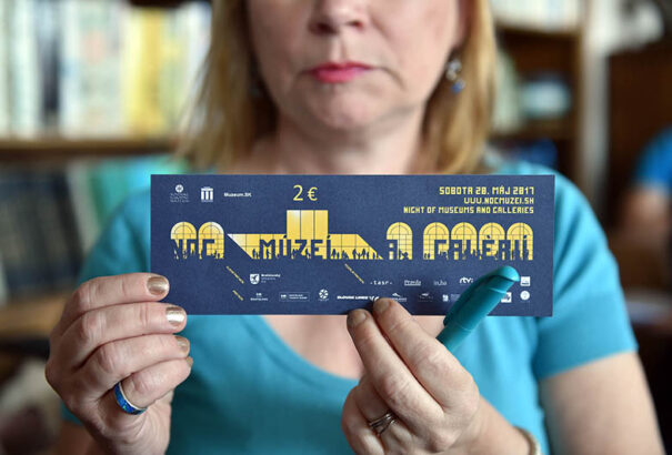 Május 20: Ingyenes autóbuszok és vonatok a múzeumok és galériák éjszakáján Pozsony-megyében