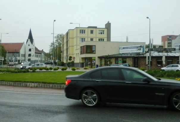 Dunaszerdahely: Év végére mérséklődhet a városon áthaladó gépjárműáradat