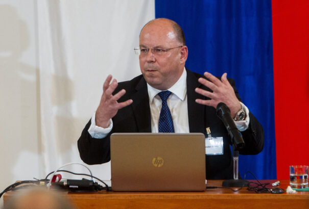 Rezníket a TASR élén a Most-Híd embere válthatja