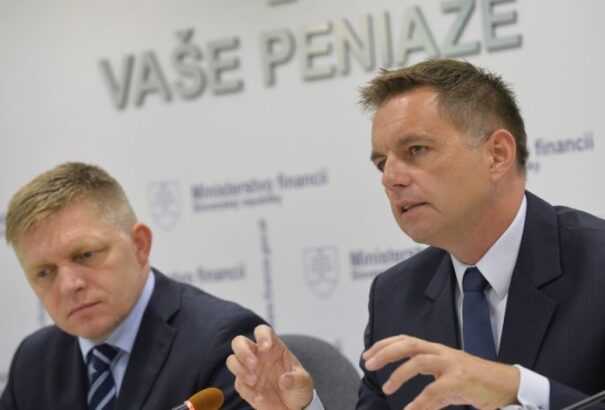 A cégek fantombevételei miatt durván elszámolta magát a Pénzügyminisztérium