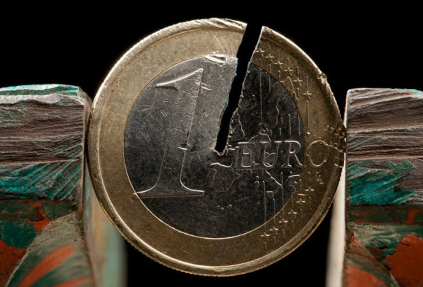 Andrej Babiš nem tartja jó ötletnek az euró bevezetését