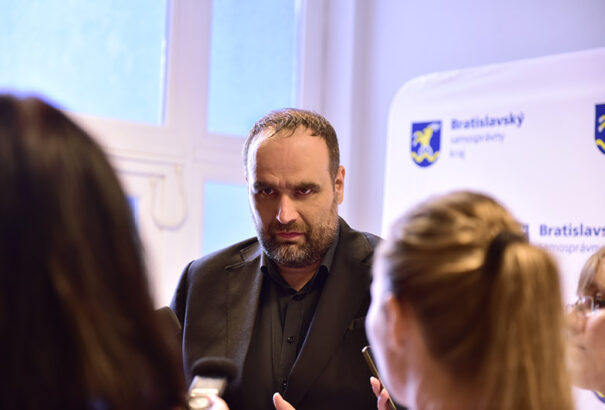 50 főre növelték Pozsony megye képviselőinek számát