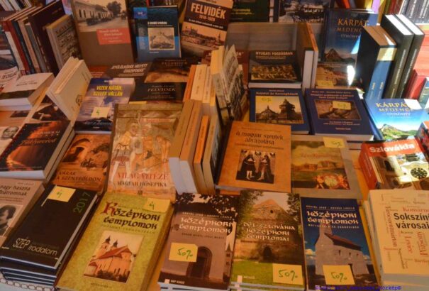 Könyvheti pillanatok Grendellel, Závadával, Kepes Andrással – Képriport