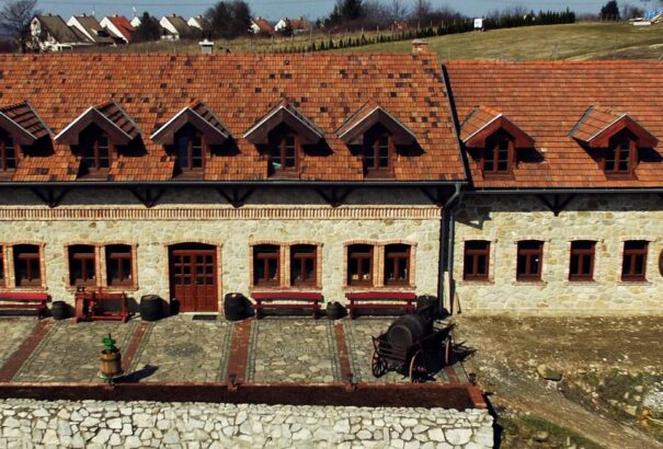 Vendégségben: Hagyomány, értékek, jó borok, igényes kialakítás – István pince és panzió Ipolyságon