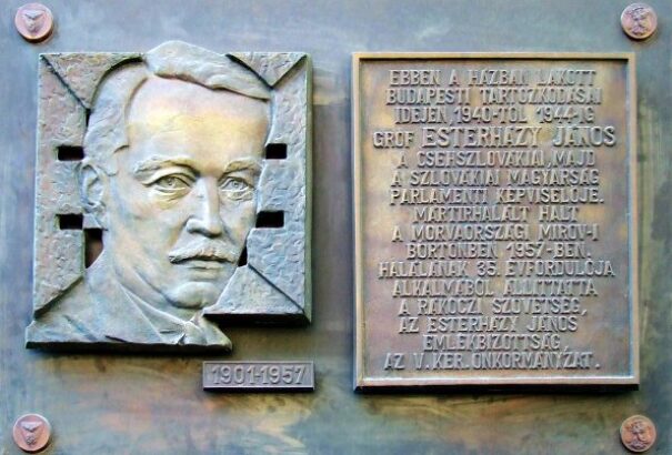 Csáky Pál: Esterházyról – sokadszor