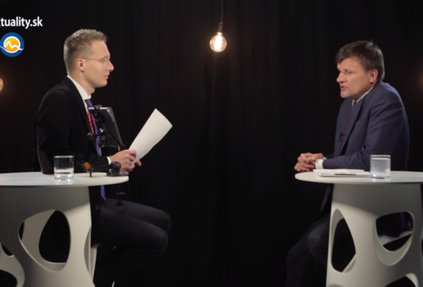 Alojz Hlina szerint három jó politikus van a Smerben