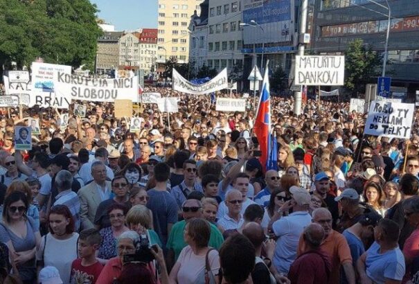 Nem ignorálhatnak minket, üzenik a diákok a kormánynak