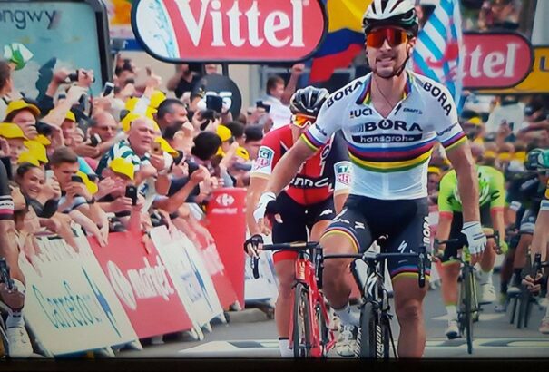 Tour de France: Sagan megszerezte első szakaszgyőzelmét