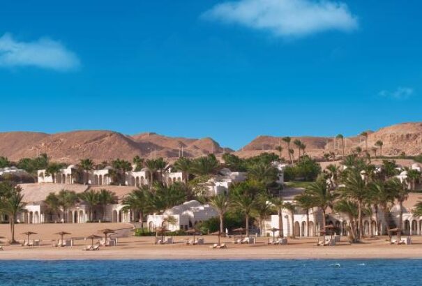 Belehalt sérüléseibe a Hurghadában megkéselt cseh turista