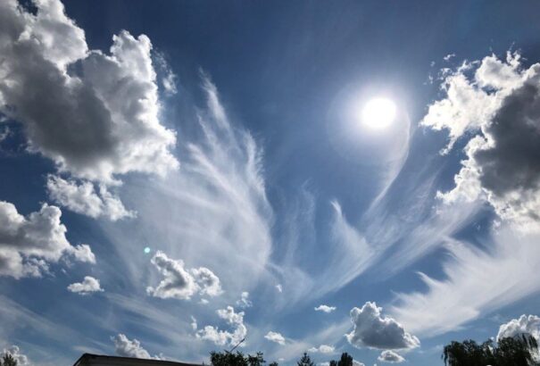 Marad a kissé szeles és változékony nyári idő