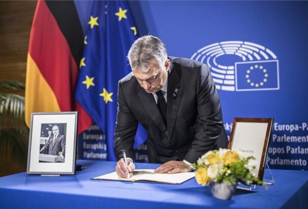 Orbán Viktor: Kohl a nemzetek és a kereszténység Európáját képviselte