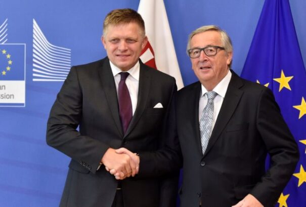 Fico-Juncker találkozó: A szlovák kormányfő konkrét eredmény nélkül kénytelen hazatérni Brüsszelből