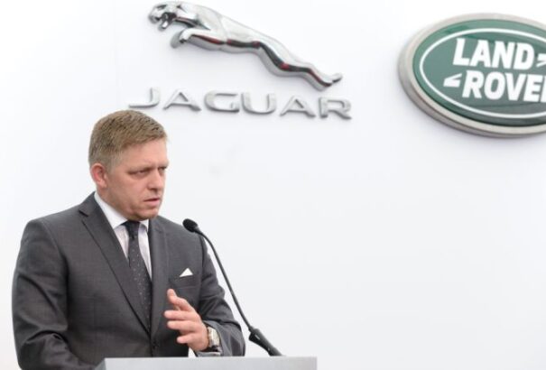 Peter Kremský: Csak nehogy megharapjon minket a Jaguar