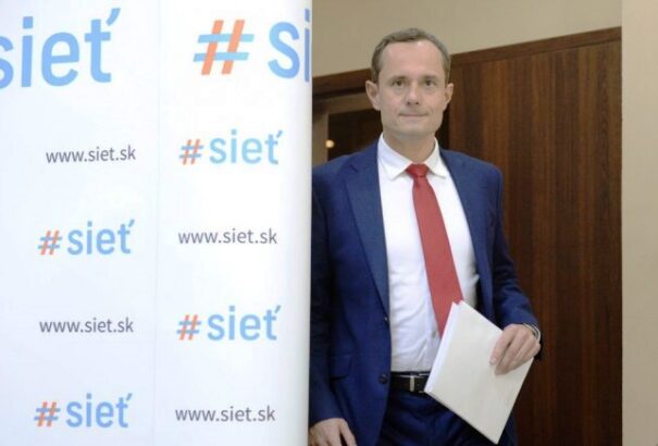 A #Sieť feltámadt: Jelölteket állítana a megyei választásokon