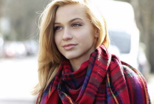 Halálba kergették diáktársai a kamaszlányt a brit iskolában – származása miatt