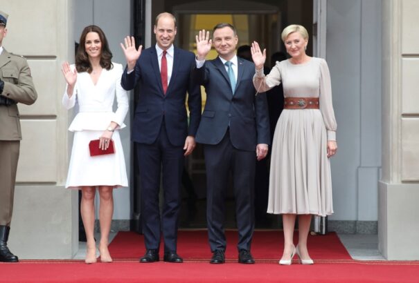 A brit hercegi pár hivatalos látogatásra érkezett Lengyelországba