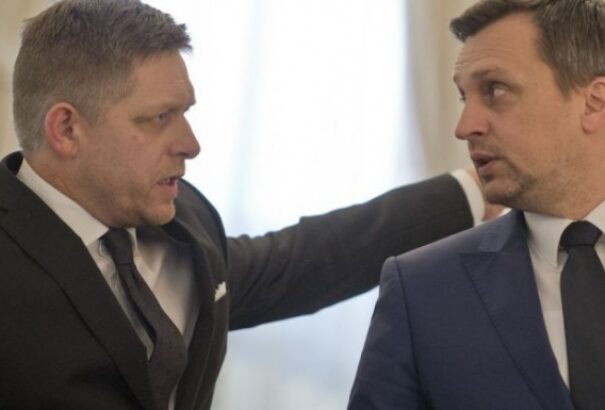 Alojz Hlina: Fico megalázta koalíciós partnerét