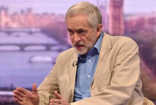 A brit Munkáspárt véget vetne az olcsó közép-európai munkaerő importjának