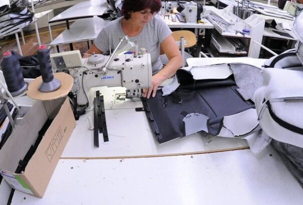 Munkaügyi Minisztérium: Több, mint 1000 eurót keres egy átlagos szlovákiai munkás bruttóban