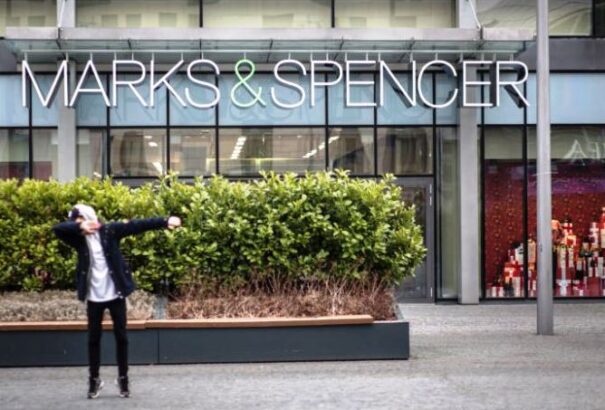 Egy hónapon belül távozik a Marks & Spencer Szlovákiából