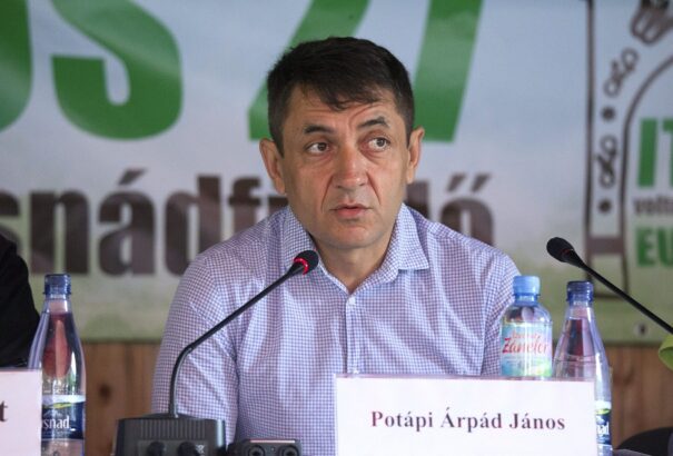 Potápi: meghosszabbították a külhoni magyar családi vállalkozók éve program pályázatainak határidejét