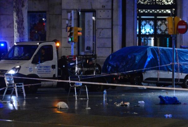 Sokkal kegyetlenebb támadásra készülhettek a barcelonai terroristák