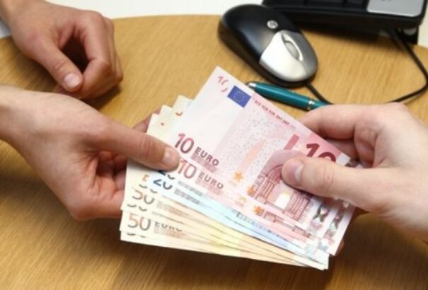 A vállalkozók szerint káros és rizikós a minimálbér emelése