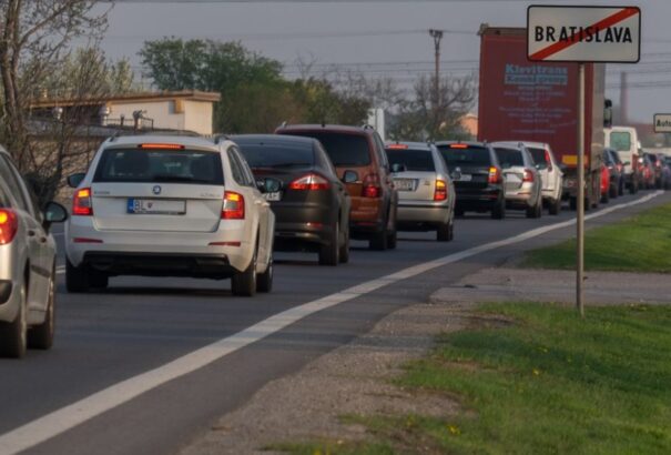 Karaffa Attila: Pozsonyból hazafelé