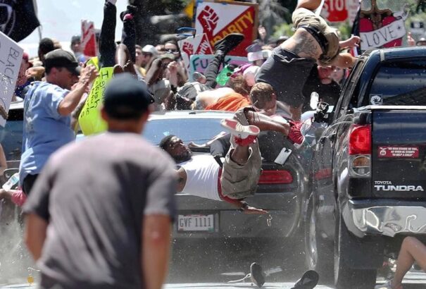 Gyilkosság miatt állhat bíróság elé a Charlottesville-i házoló