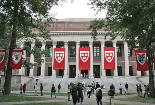 Kisebbségben a fehér diákok a Harvard Egyetem idei évfolyamán