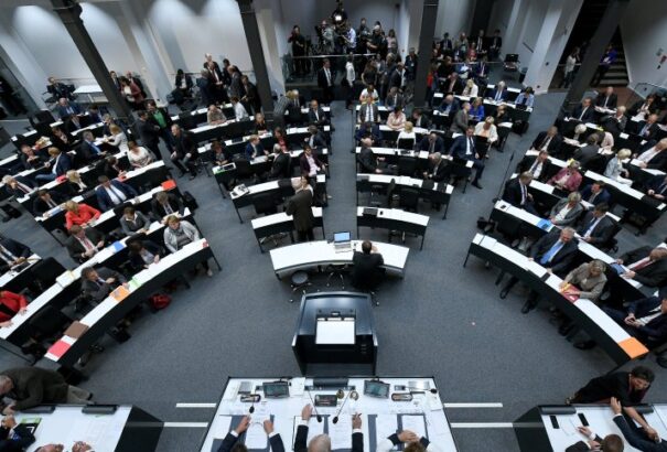 Feloszlatta magát az alsó-szászországi parlament