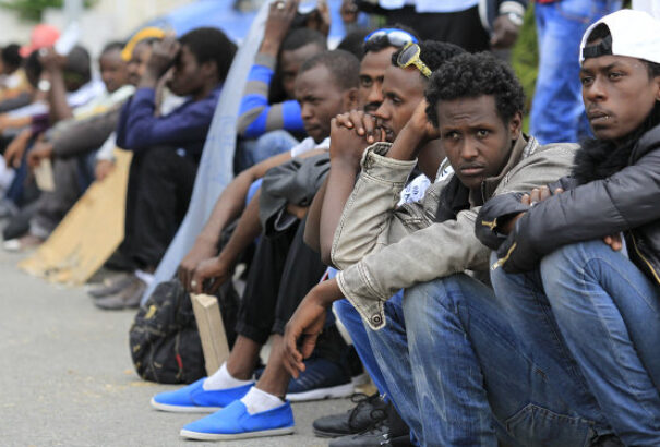 Franciaországban nem hajlandóak megtanulni franciául a migránsok