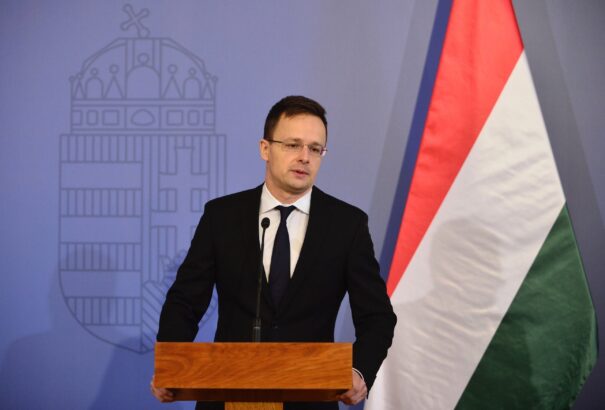 Szijjártó Péter: A politika megerőszakolta az európai jogot és az európai értékeket