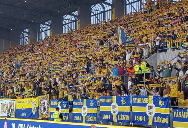 Otthon vesztettek pontokat a sárga-kékek : DAC-Sároseperjes élőben a Körképen