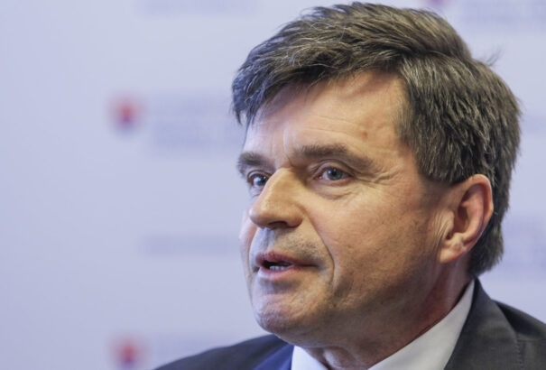 Az oktatásügyi miniszter szerint Plačan rendkívül hasznos tanácsadó