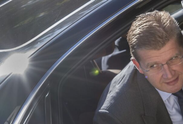 Brutális jutalékot fizetne az állam a bősi erőmű perénél felfogadott ügyvédi irodának